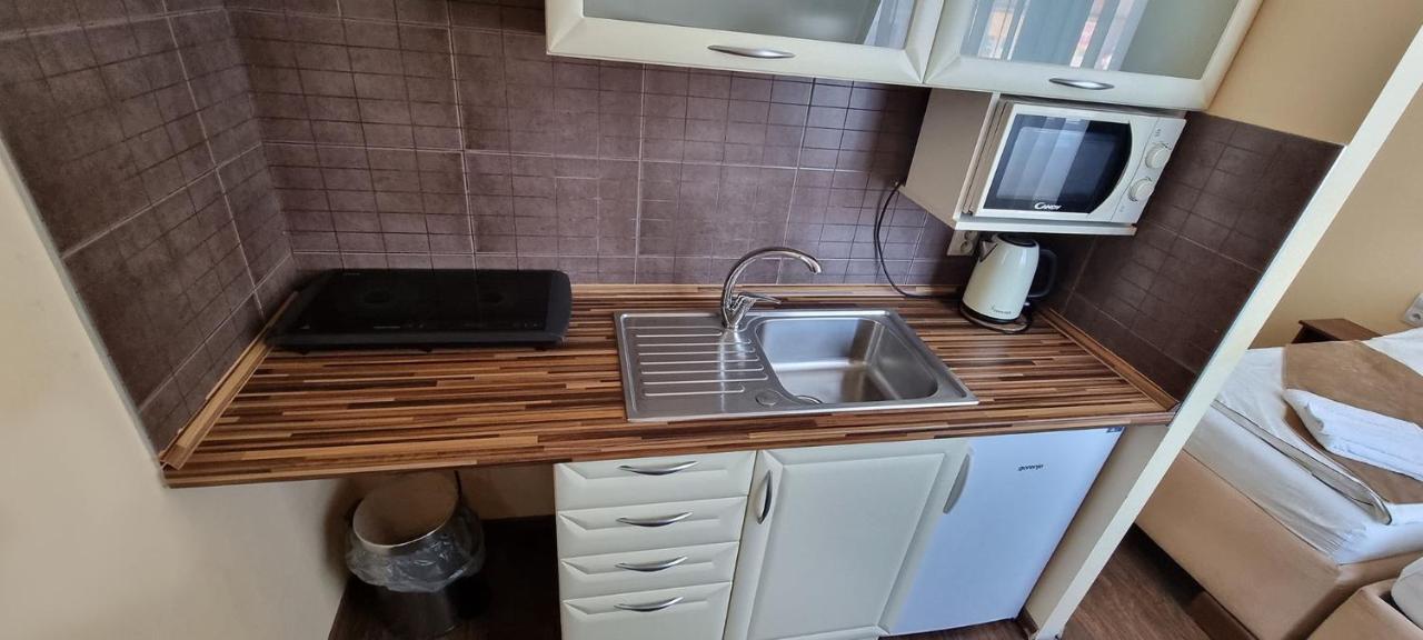 Elite Pension Štúrovo Buitenkant foto