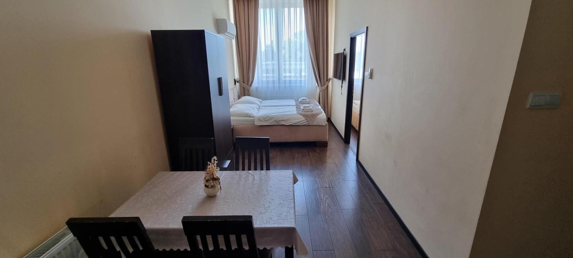 Elite Pension Štúrovo Buitenkant foto