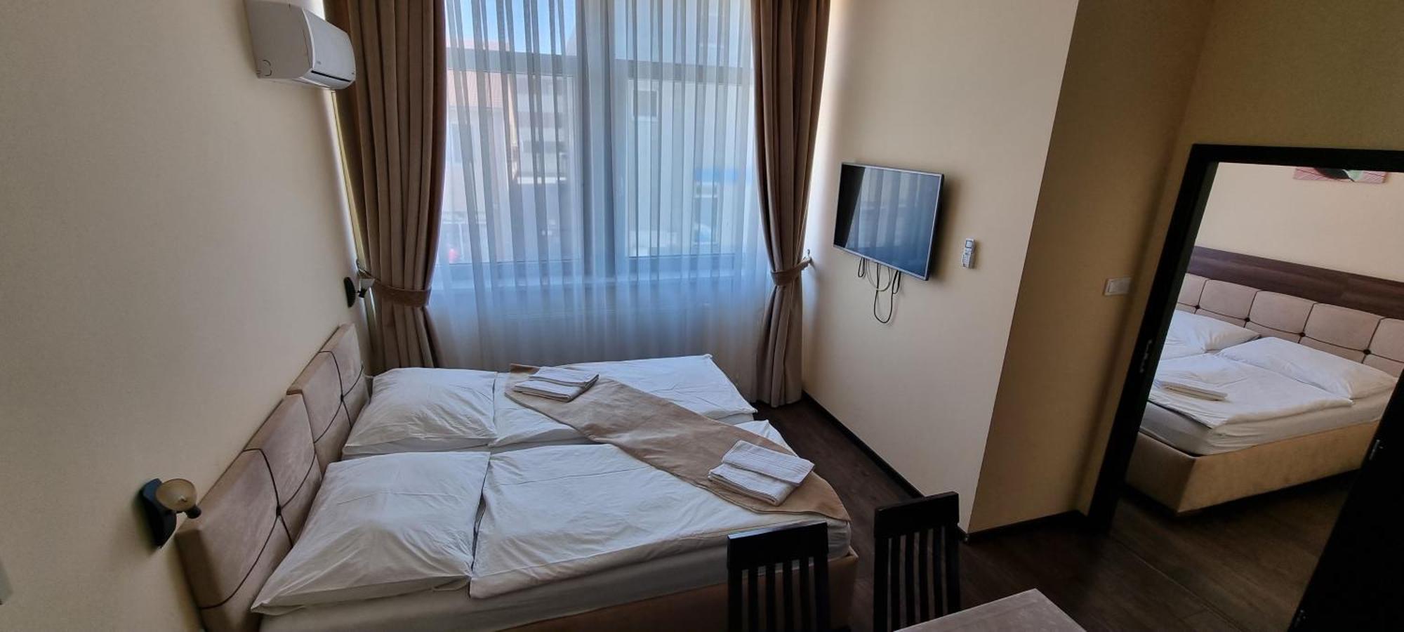 Elite Pension Štúrovo Buitenkant foto